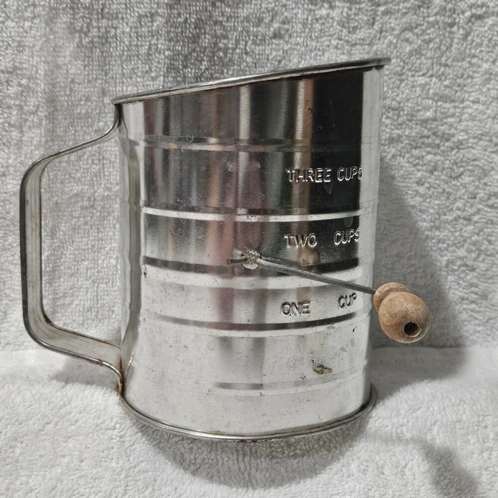 Vintage GoodCook Metal Flour Sifter 3 Cup Hand Crank Wood Handle